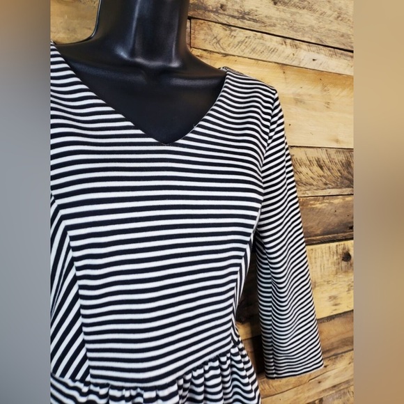 The Limited Black and White A-Line Dress - Picture 2 of 8